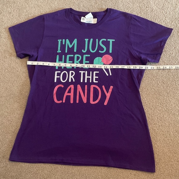 size XL, bust up to 42” inches, new condition, here for the candy 🍬 shirt - Picture 6 of 8